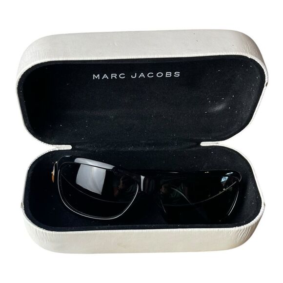Vintage Marc Jacobs Black and Tortoise Shell Frame Sunglasses Y2K - Picture 1 of 13